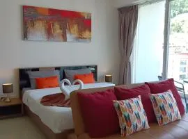 A Big Condo in Karon Walking distance to Beach