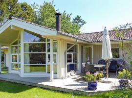 10 person holiday home in Græsted-By Traum, hotel in Udsholt Sand