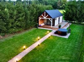 Gray House, hotel ramah hewan peliharaan di Marijampole