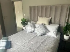 Two Cosy Bedroom Apartment
