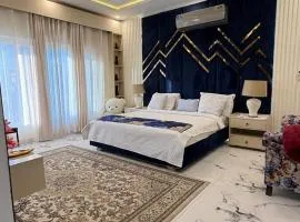 14 Marla Desighner Furnished Entire Unit In islamabad