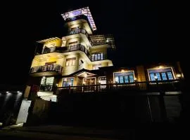 SkyU Luxury Apartment