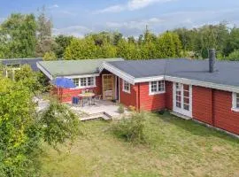 Holiday Home Tuukka - 150m from the sea by Interhome