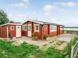 Holiday Home Topi - 15m from the sea by Interhome
