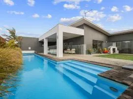 Malabar Retreat by Ready Set Stay