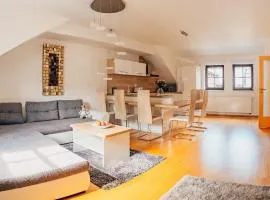 Savoy Loft Apartment