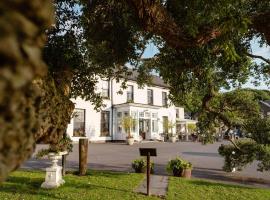 Courtmacsherry Hotel, hotel de playa en Bandon