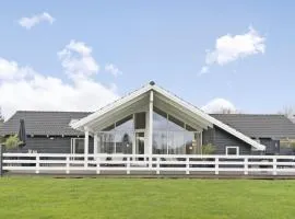 Holiday Home Hansa - 900m from the sea by Interhome