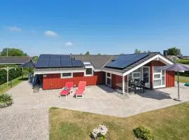 Holiday Home Inge - 300m from the sea by Interhome