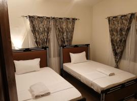Modern Stand alone estate house, hotel a Mombasa
