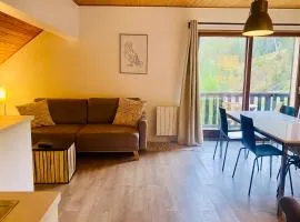 Vars at the foot of the slopes - apartment for 6 people