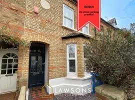 Contemporary Townhouse Living by Lawsons with parking