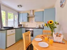 Finest Retreats - Joyful Cottage