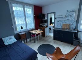 Studio near thermal baths & city center, hotel in Bagnères-de-Bigorre