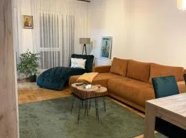 Nest24- cozy apartment with terrace and private garage