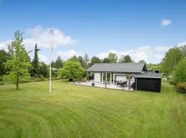 Holiday Home Ginie - 600m from the sea by Interhome