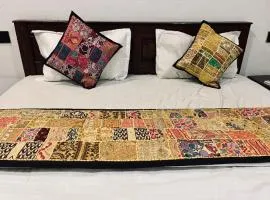 Joeys jaisalmer hostel