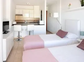 Moderno estudio con Terraza y Piscina en Costa Adeje