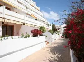 Moderno estudio con Terraza y Piscina en Costa Adeje
