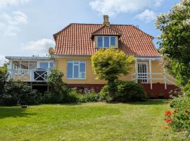 Holiday Home Taja - 170m from the sea by Interhome, hotel in Svaneke