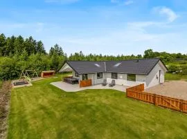 Holiday Home Alvira - 30km from the sea by Interhome