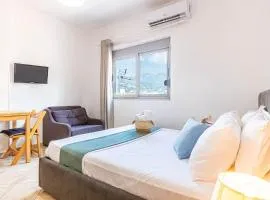Downtown Studio - Cozy, Kitchen & Easy Access