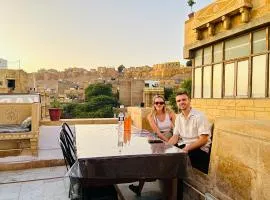 Desert Cow Guesthouse - opp fort