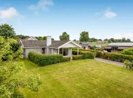 Holiday Home Tolke - 400m from the sea by Interhome
