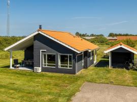 Holiday Home Ernesta - from the sea by Interhome, hotel em Ulfborg