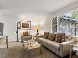 Downtown Cozy Home Base - Purple Sage 4, hotell i Moab