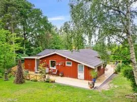 Holiday Home Reika - 1km from the sea by Interhome