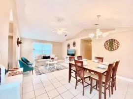 Bright & Spacious Getaway in Lovely NE Tallahassee