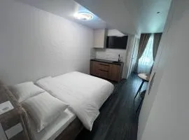 APETIKO APARTMENTs