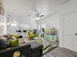 Tranquil 3BR I Free Parking I Workspace