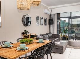 Menlyn Maine Luxury Apartments - Penthouse 1217，普利托利亞的有停車位的飯店