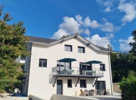 Le Combo, Hotel in Aix-les-Bains