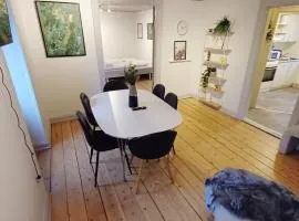7 person Apartment with Free Parking