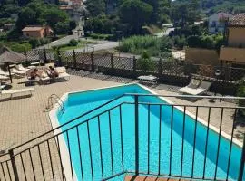 Trilocale con piscina