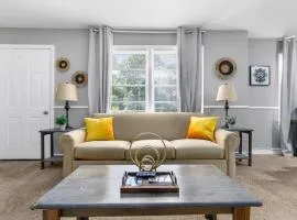 Broadmoor Bungalow - Unit A