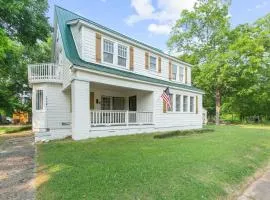 52nd Ensley Chic