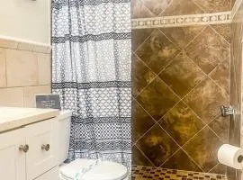 Schiffman Northeast Nook