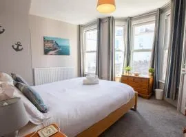 Harbour View- Cosy Maisonette, Close to Brixham Harbour