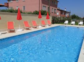 Villa Ester, hotel with jacuzzis in Umag