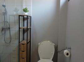 CAYENNE Centre Studio D'ESTREE ECO LUXE, hotel sa Cayenne