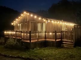 Glamping Life Retreat、Nantmelのペット同伴可ホテル