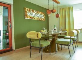 Wellness & Fun am Bodensee - mit Pool, Kino, Tischkicker und Terrasse, hotel v destinaci Markdorf