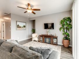 Ski, Hike and Explore Bellemont Home with Fenced Yard, hotel in Bellemont