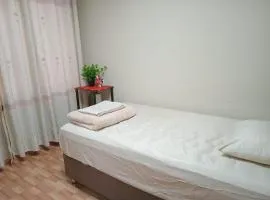 Habitación Estandar con baño privado en Monterrico Sur