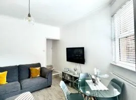 Charming 2BR Victorian Flat in Bexhill-on-Sea