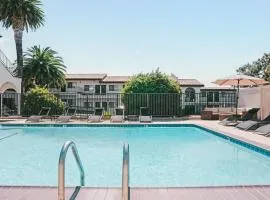 Sands Inn & Suites